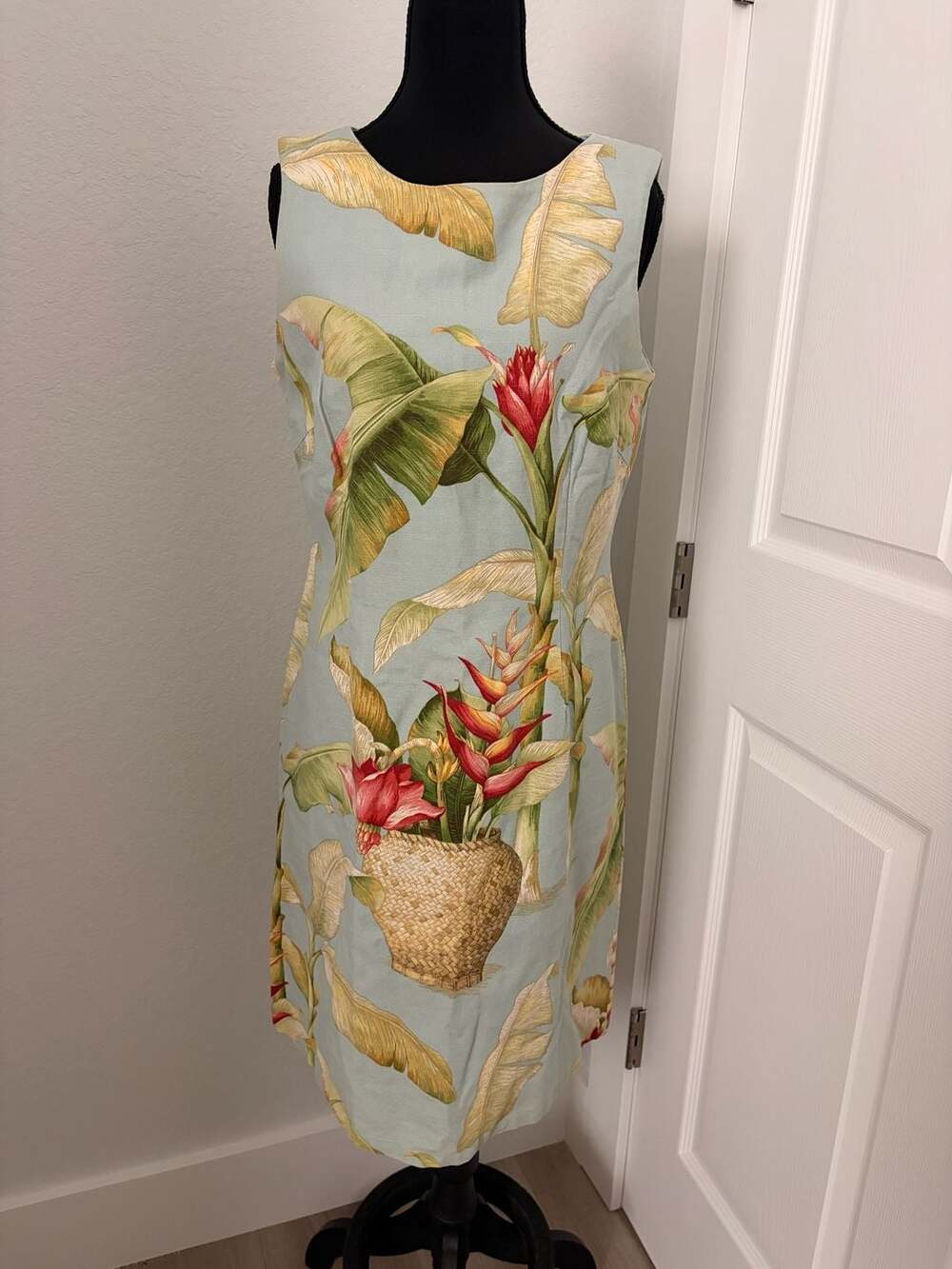 J. McLaughlin Tropical Floral Linen Sheath Dress